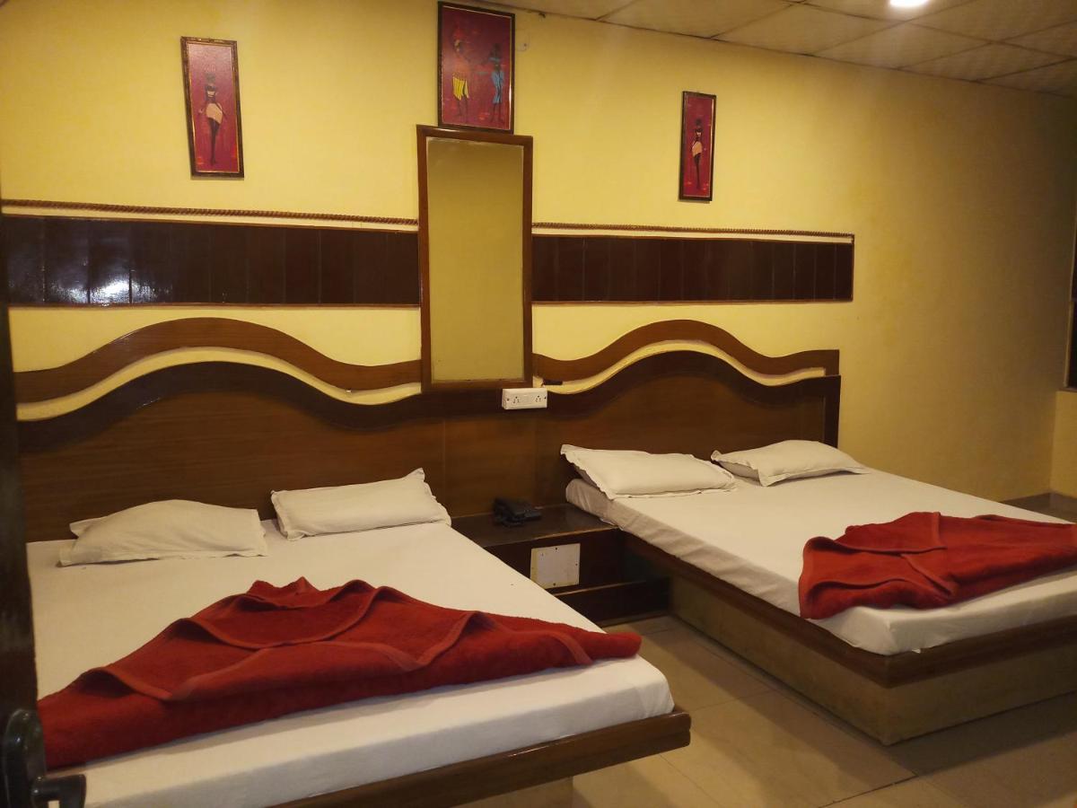 Hotel Diplomat Inn 뉴델리 외부 사진