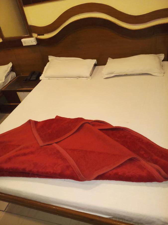 Hotel Diplomat Inn 뉴델리 외부 사진